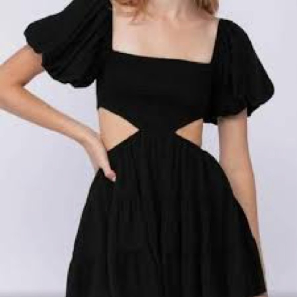 Sky to Moon Black Smocked Cut Out Babydoll Dress Size Large